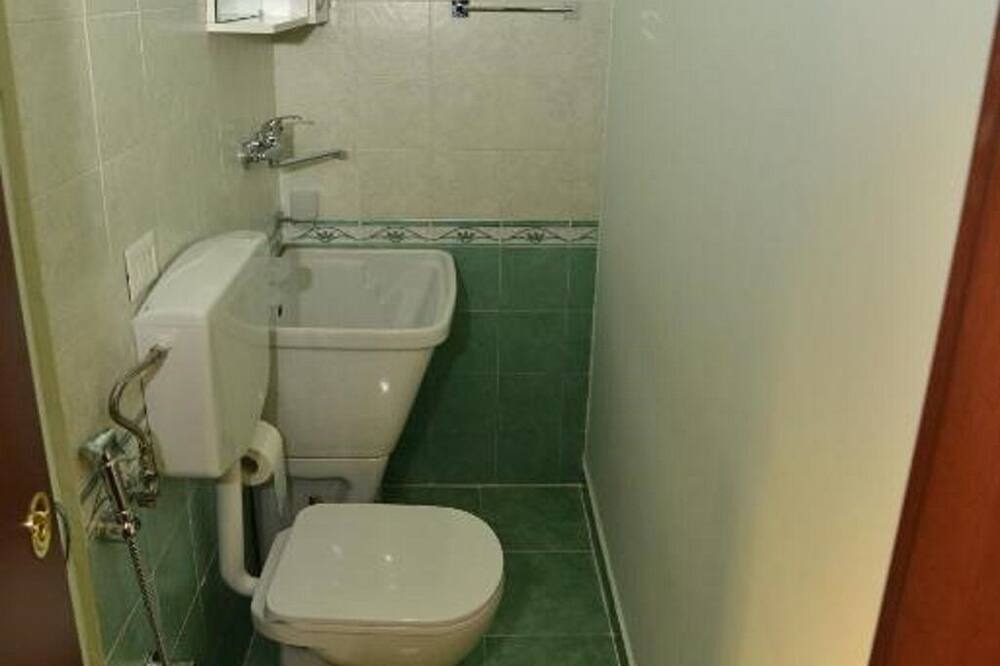 Photo of Bathroom in Villaggio del Pino-Le Ginestre
