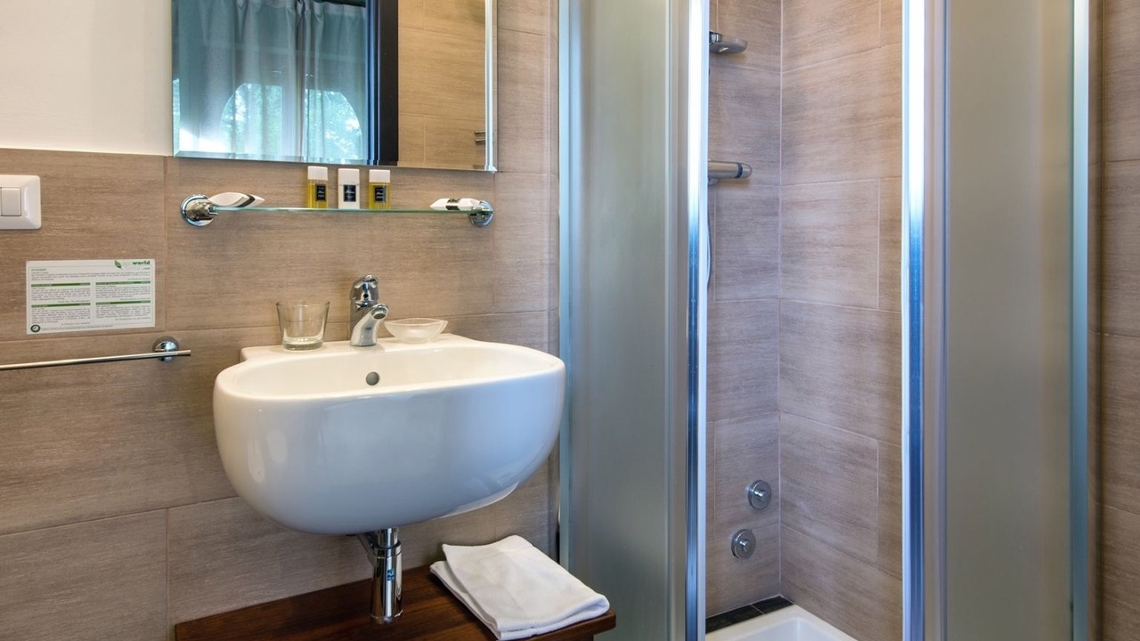 Photo of Bathroom in Ragalna