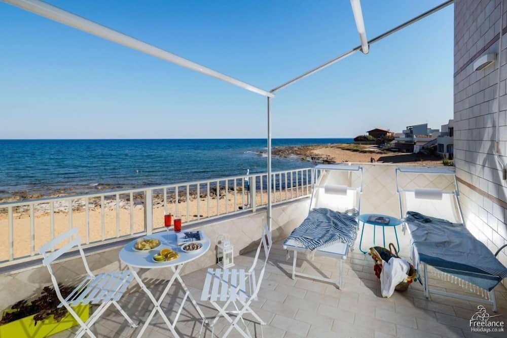Photo of Patio Balcony in Calabernardo