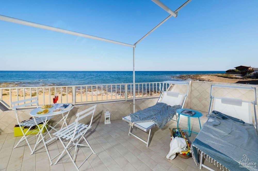 Photo of Patio Balcony in Calabernardo