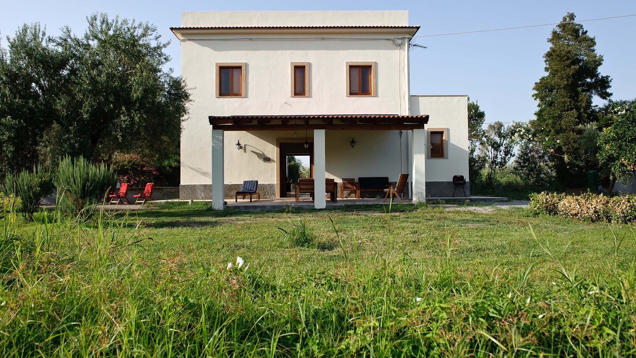 Photo of Outdoor in Patti