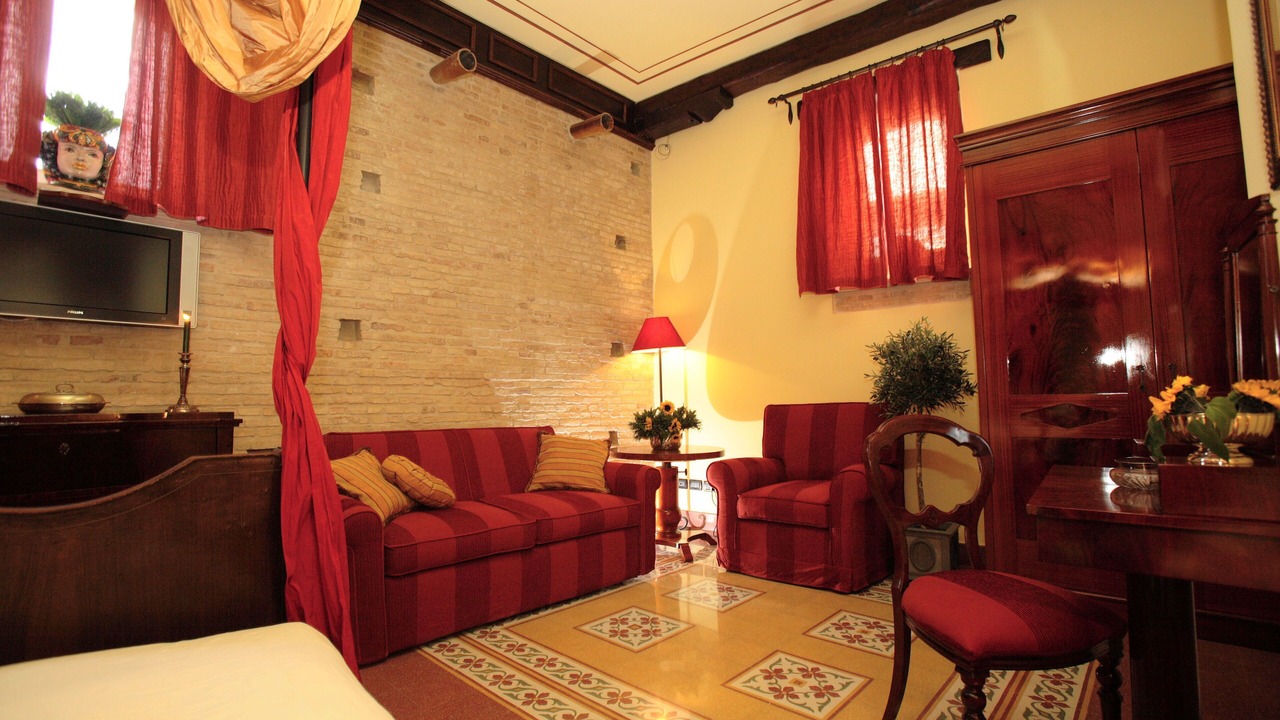 Photo of Bedroom in Taormina City Centre