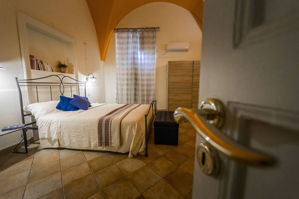 Photo of Bedroom in Nunziata