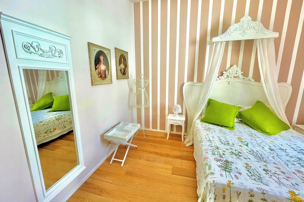 Photo of Bedroom in Castellammare del Golfo