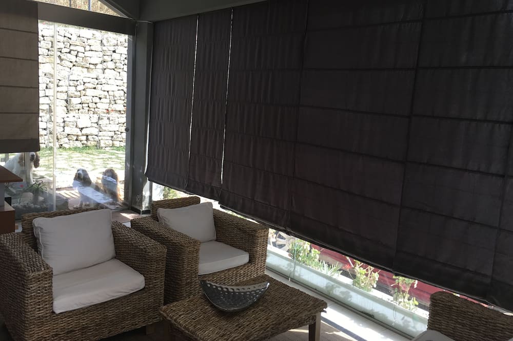 Photo of Livingroom in Misilmeri