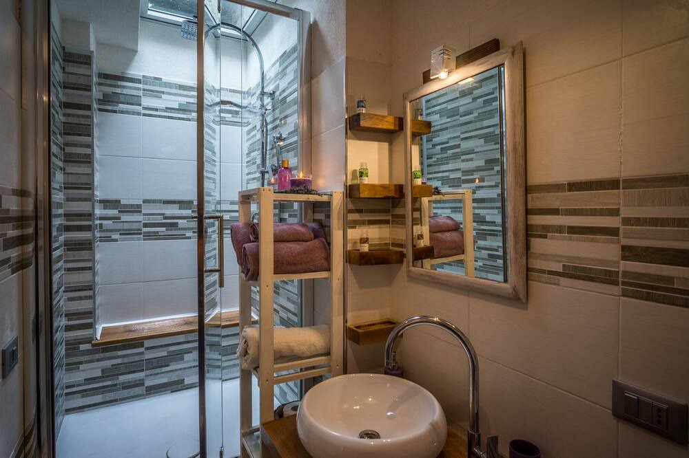 Photo of Bathroom in Novara di Sicilia