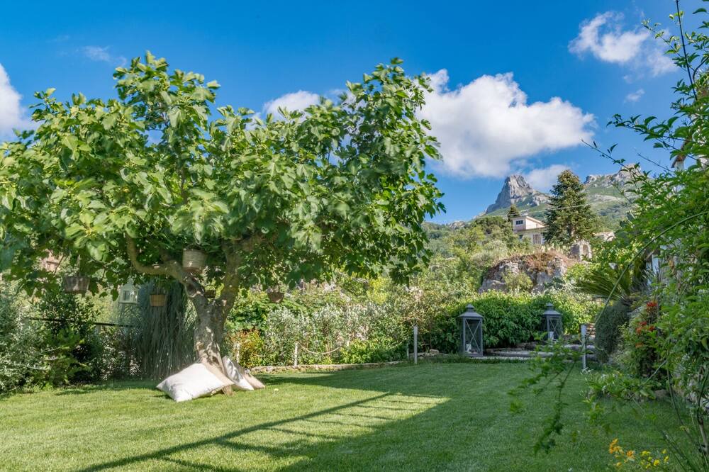 Photo of Outdoor in Novara di Sicilia