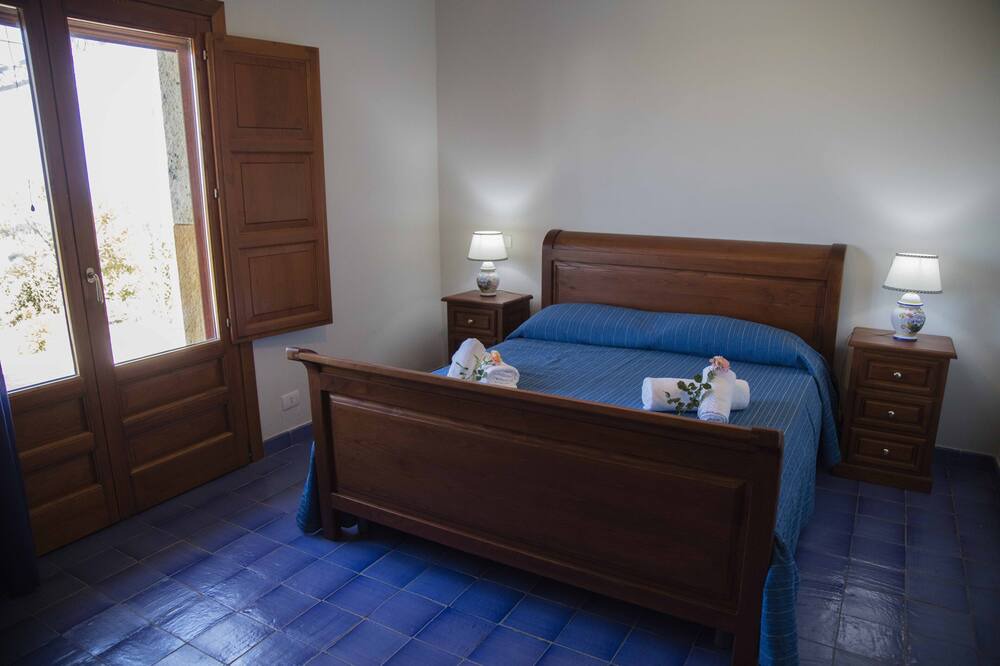 Photo of Bedroom in Lascari