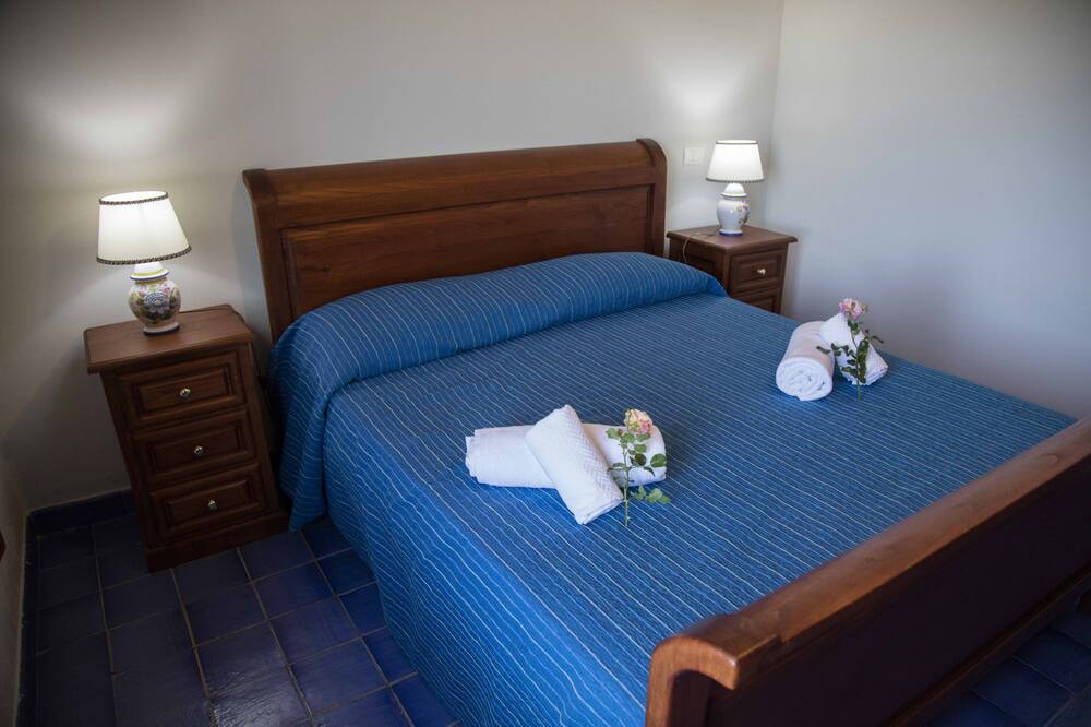 Photo of Bedroom in Lascari