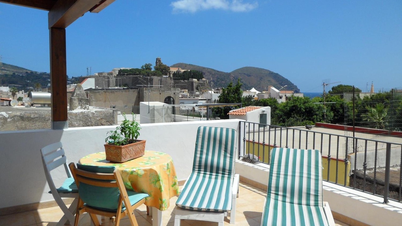 Photo of Patio Balcony in Lipari Historic Centre