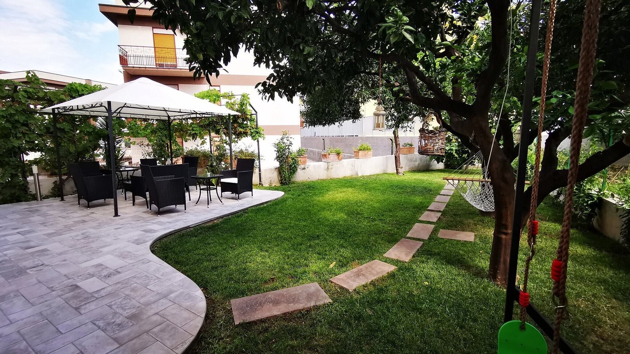 Photo of Outdoor in Patti