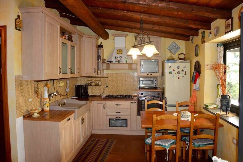 Photo of Kitchen in Mascalucia