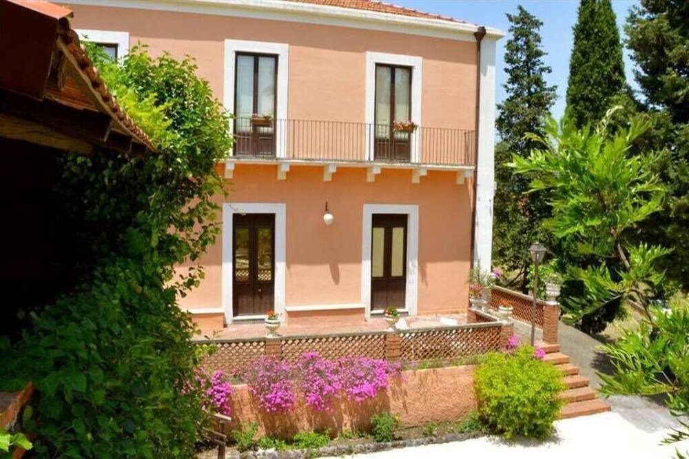 Photo of Outdoor in Viagrande
