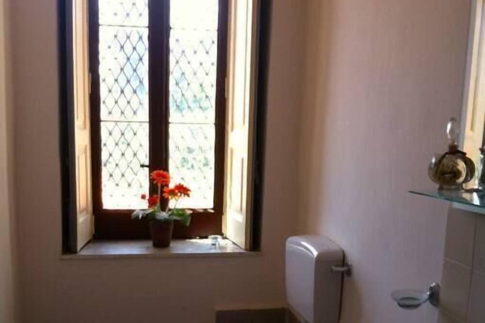 Photo of Bathroom in Viagrande