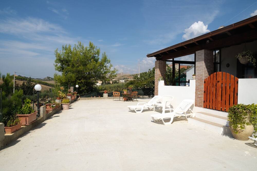 Photo of Patio Balcony in Montallegro