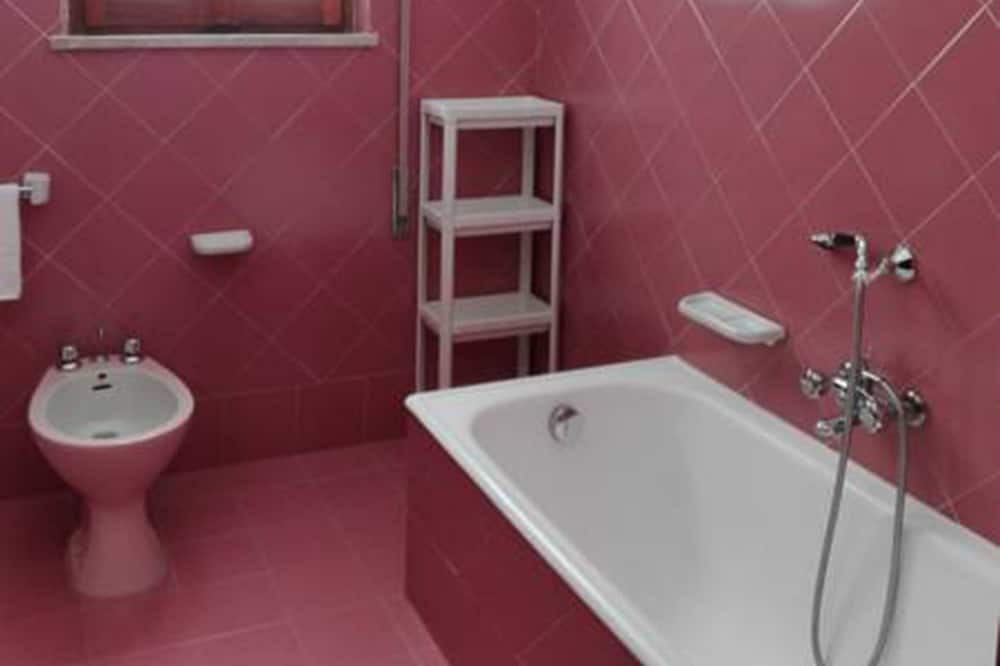 Photo of Bathroom in Bagheria