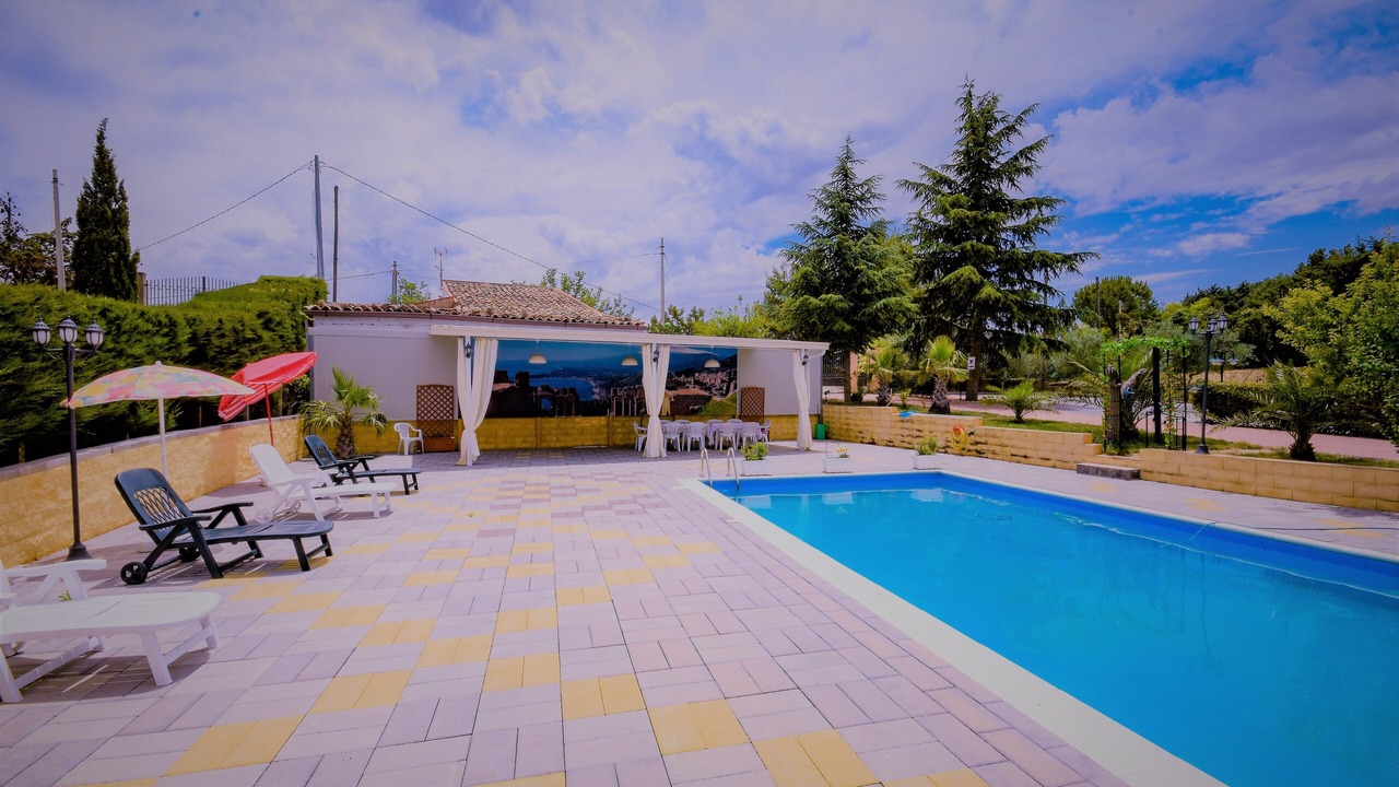 Photo of Outdoor in Pergusa