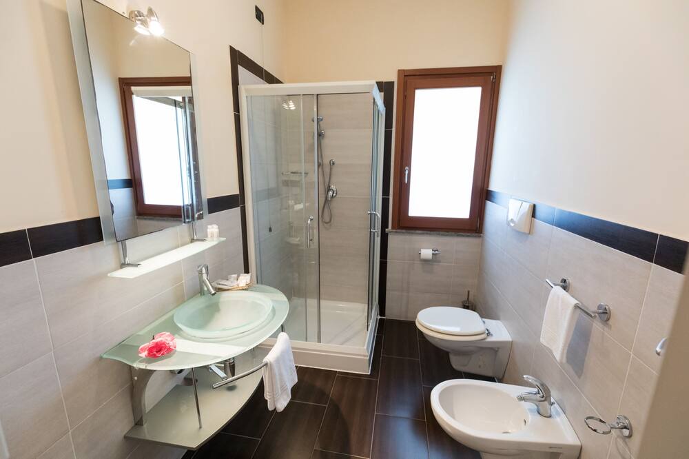 Photo of Bathroom in Parghelia