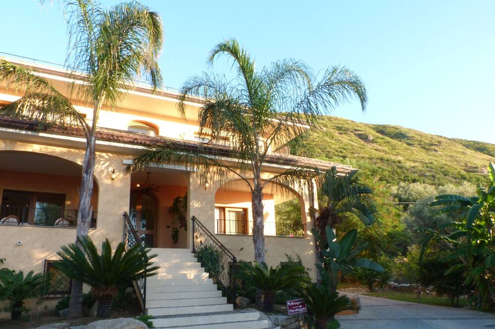 Photo of Outdoor in Parghelia