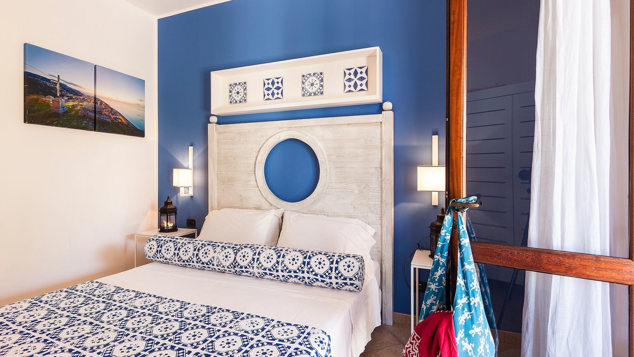 Photo of Bedroom in Vulcano Porto