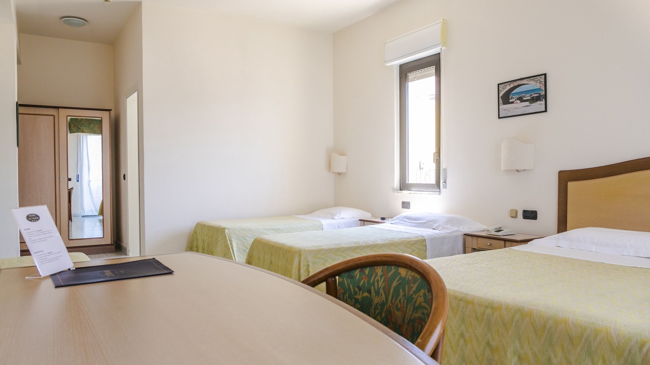 Photo of Bedroom in Canneto di Caronia