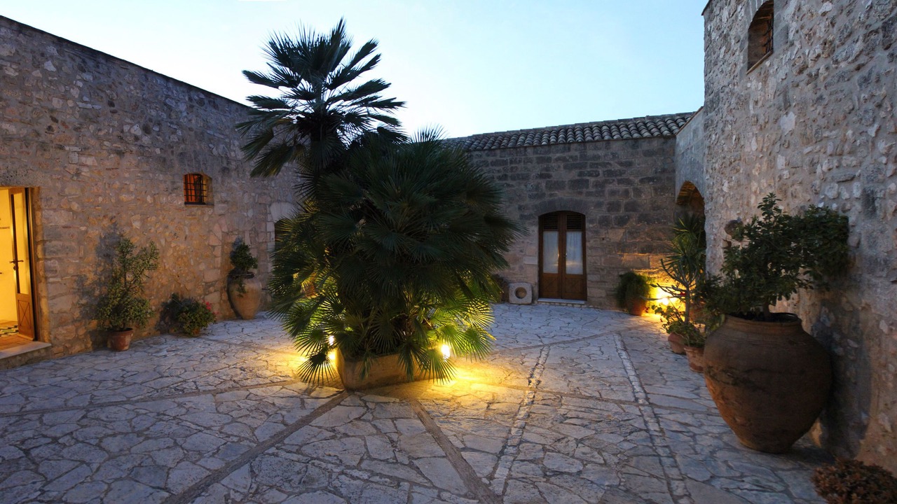 Photo of Outdoor in Paparella