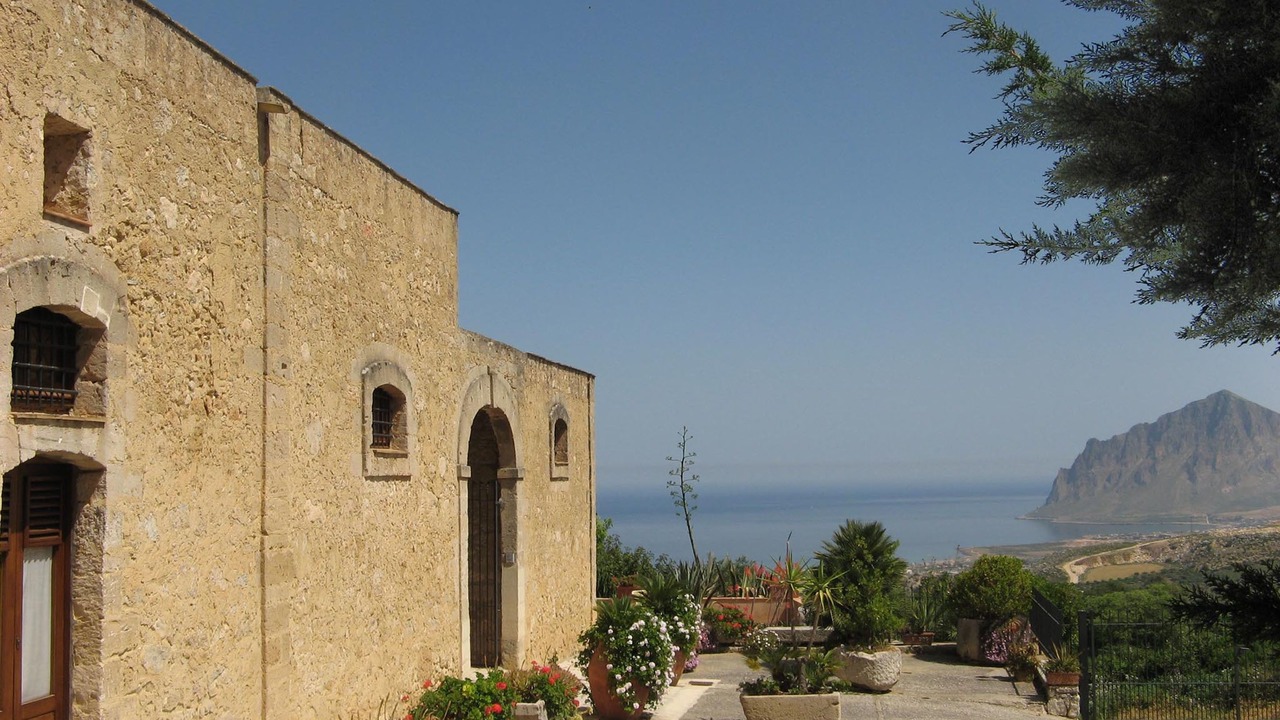 Photo of Outdoor in Paparella