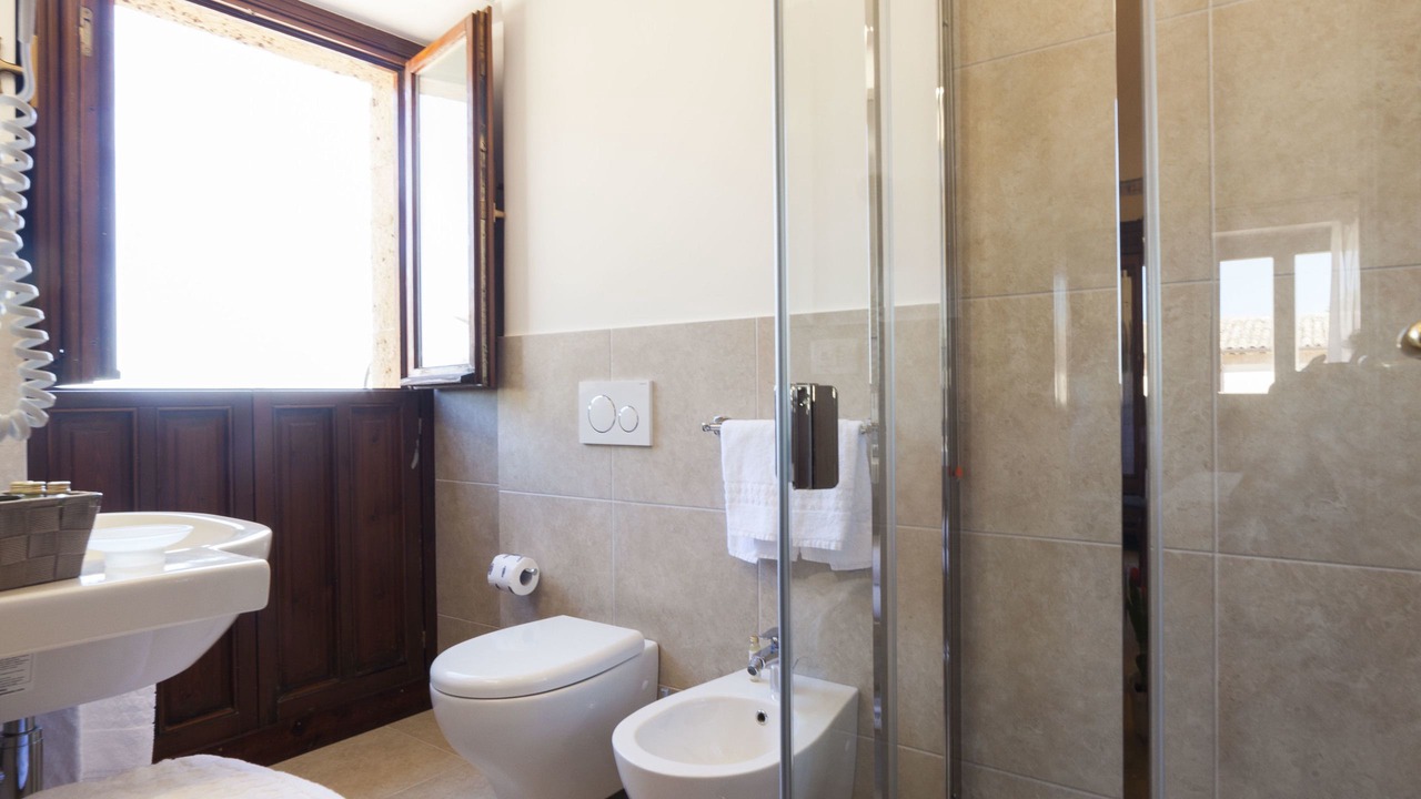 Photo of Bathroom in Noto