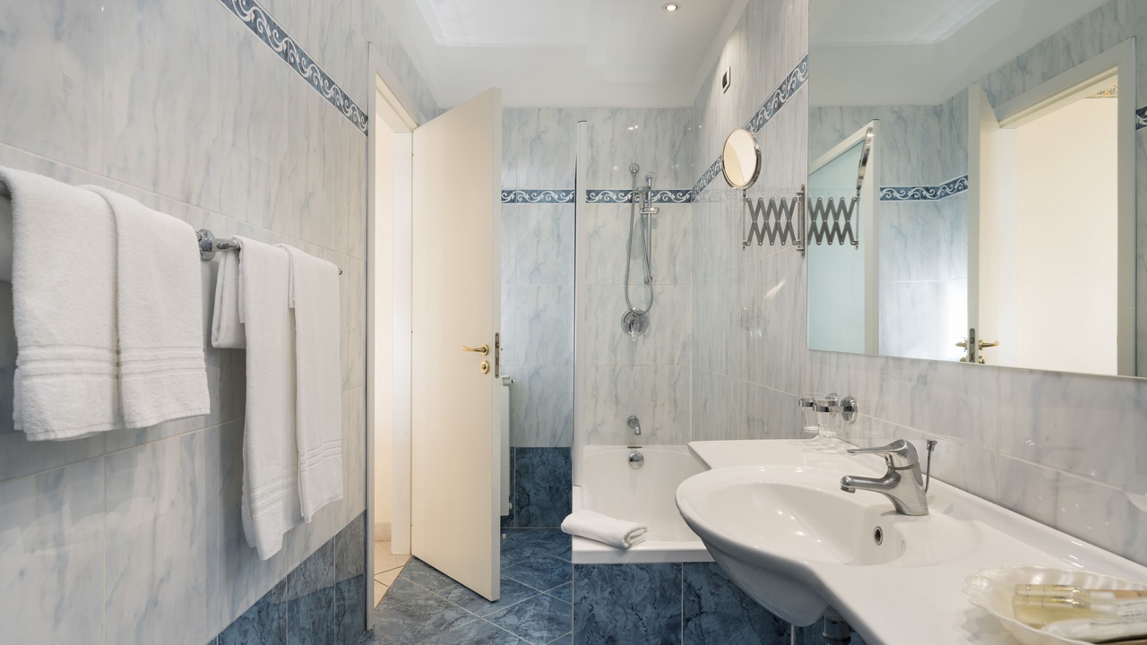 Photo of Bathroom in Recanati
