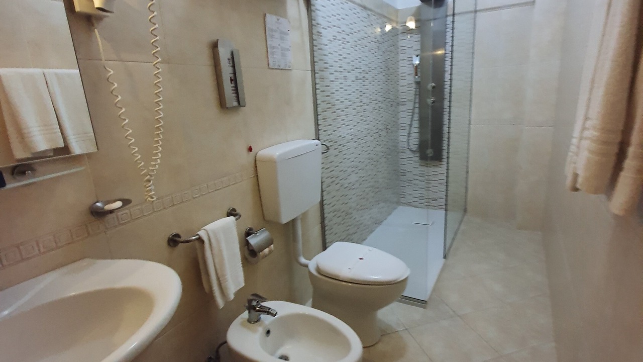 Photo of Bathroom in Alcamo Historic Center