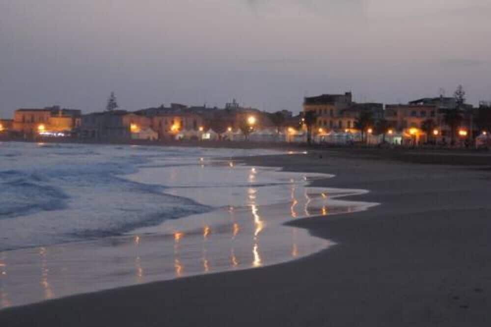 Photo of Others in Sampieri