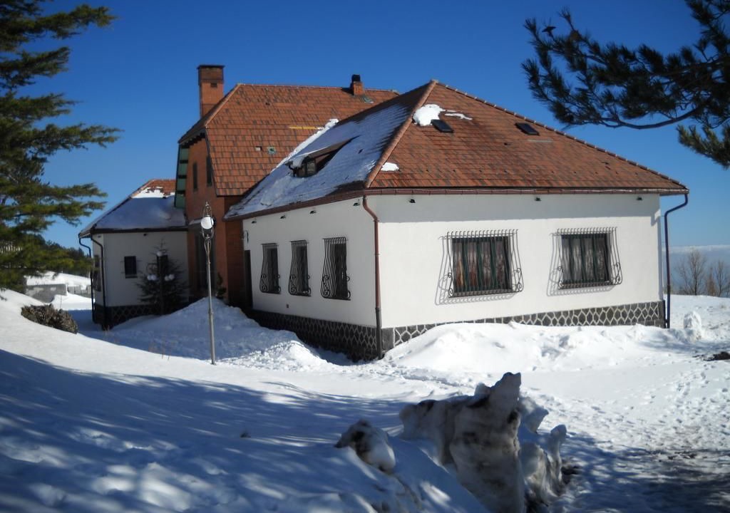 Photo of Outdoor in Ragalna