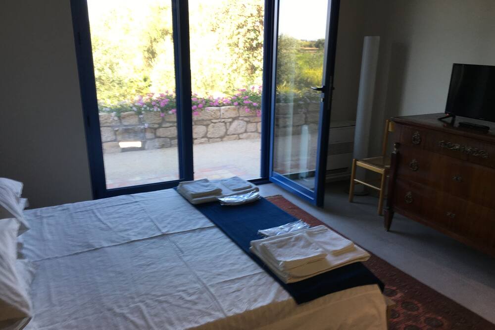 Photo of Bedroom in Rosolini