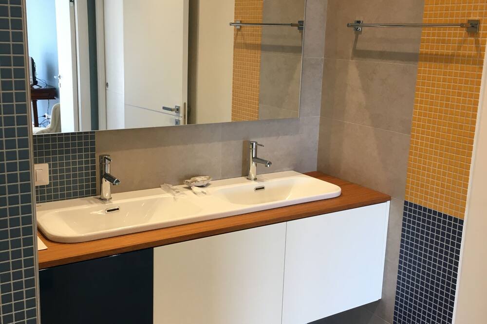 Photo of Bathroom in Rosolini