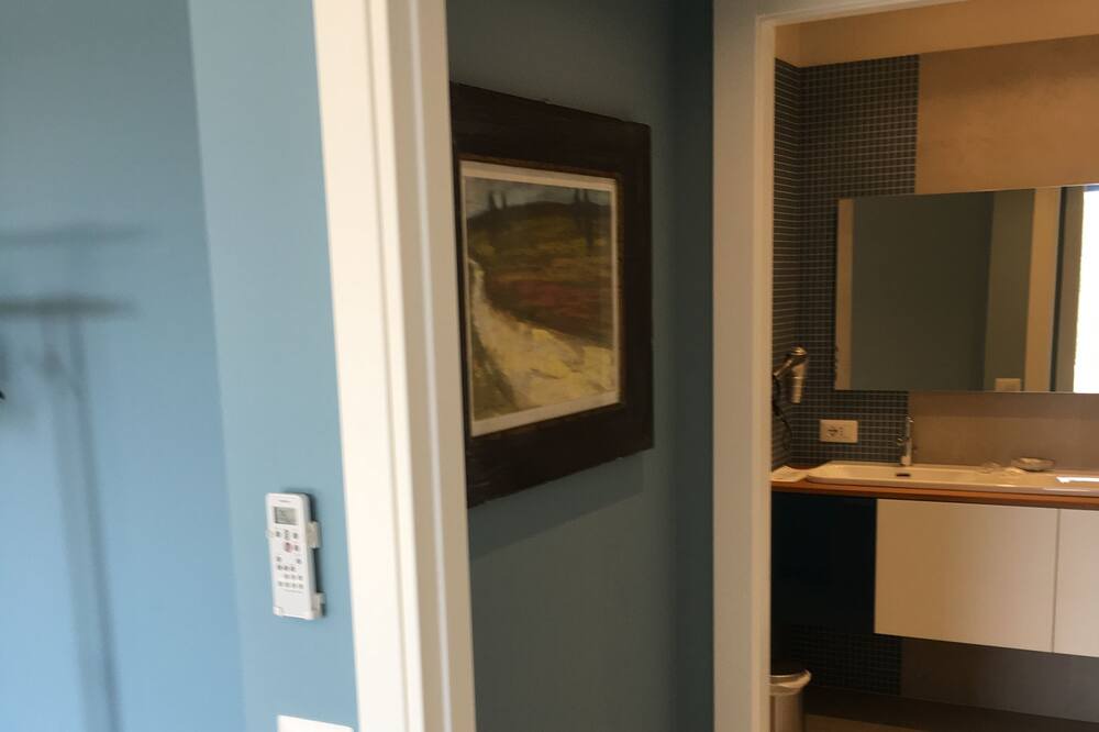 Photo of Bathroom in Rosolini