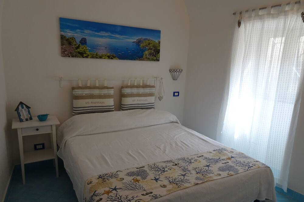Photo of Bedroom in Marina del Cantone
