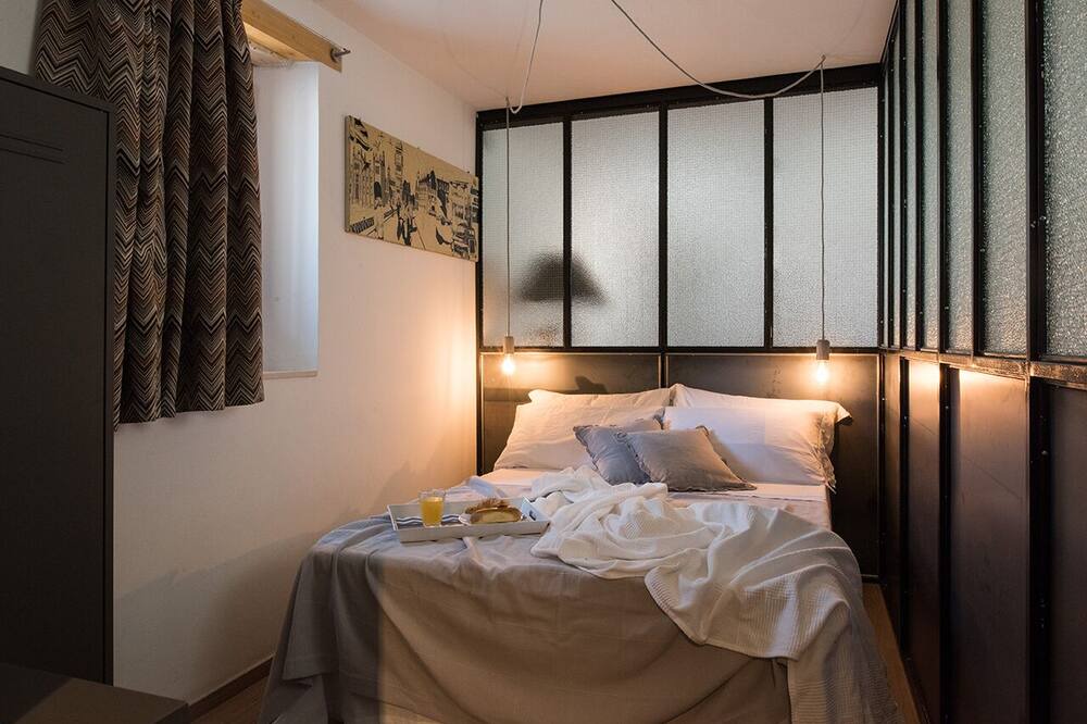 Photo of Bedroom in Santa Lucia