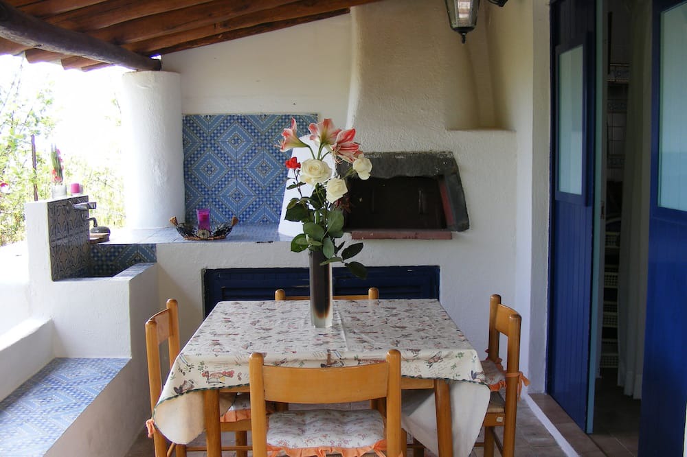 Photo of Kitchen in Malfa