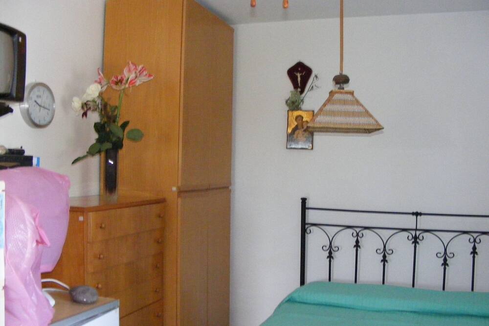 Photo of Bedroom in Malfa
