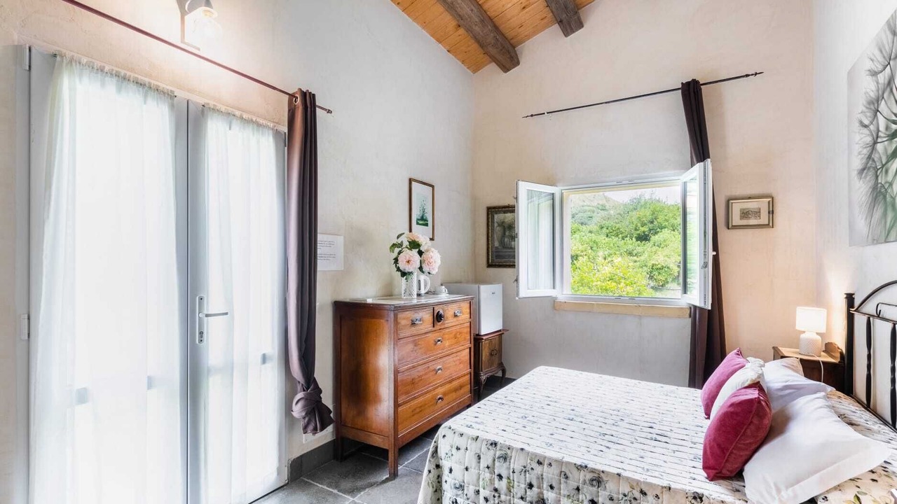 Photo of Bedroom in Avola