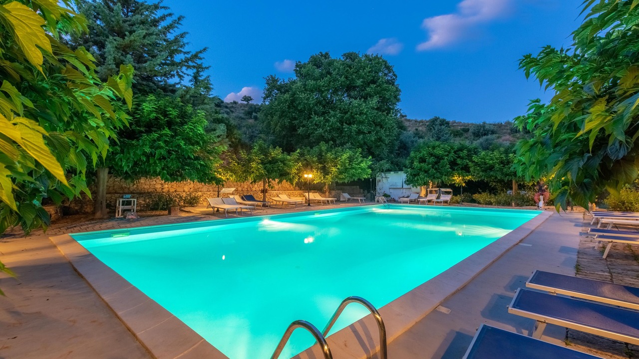 Photo of Outdoor in Avola