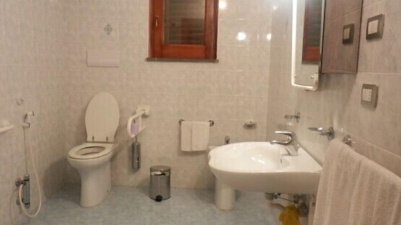 Photo of Bathroom in Pianoconte