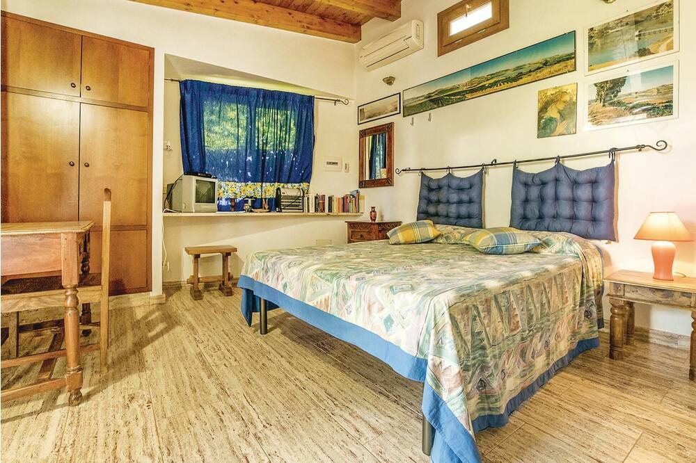 Photo of Bedroom in Porto Palo