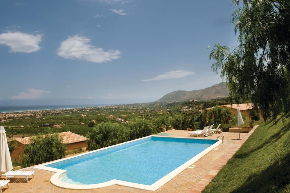 Photo of Outdoor in Campofelice di Roccella