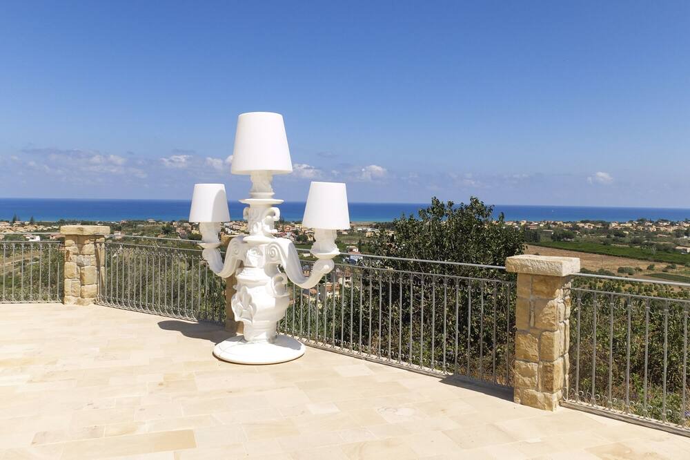 Photo of Patio Balcony in Lascari