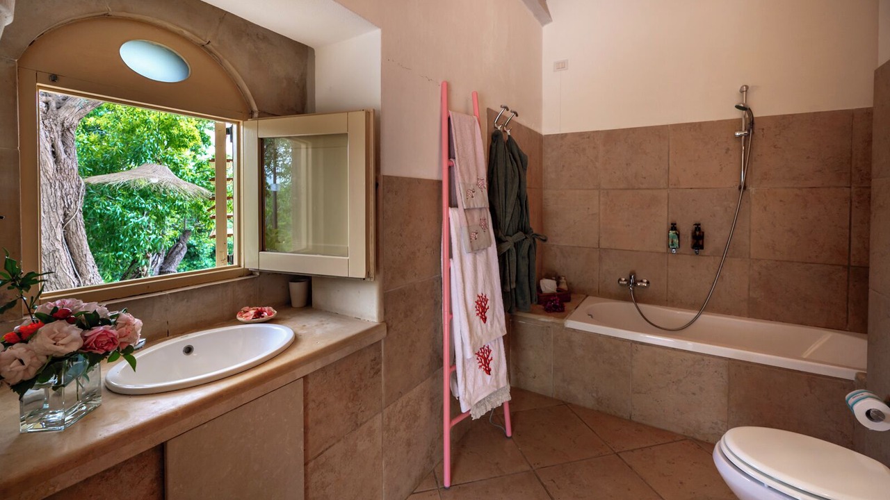 Photo of Bathroom in Noto