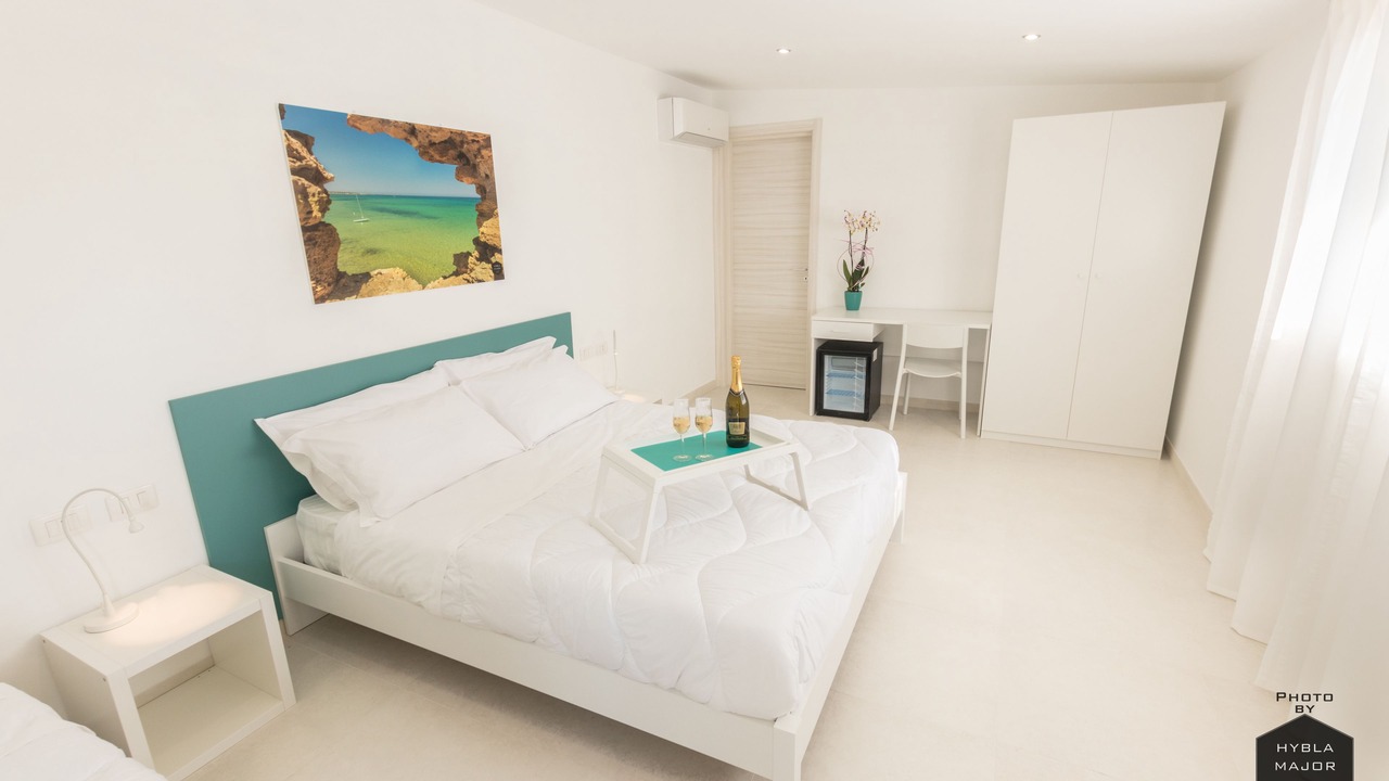 Photo of Bedroom in Avola