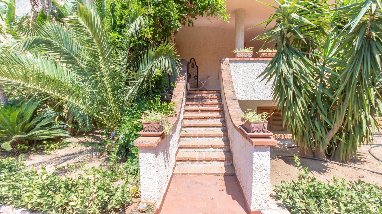 Photo of Outdoor in Carini