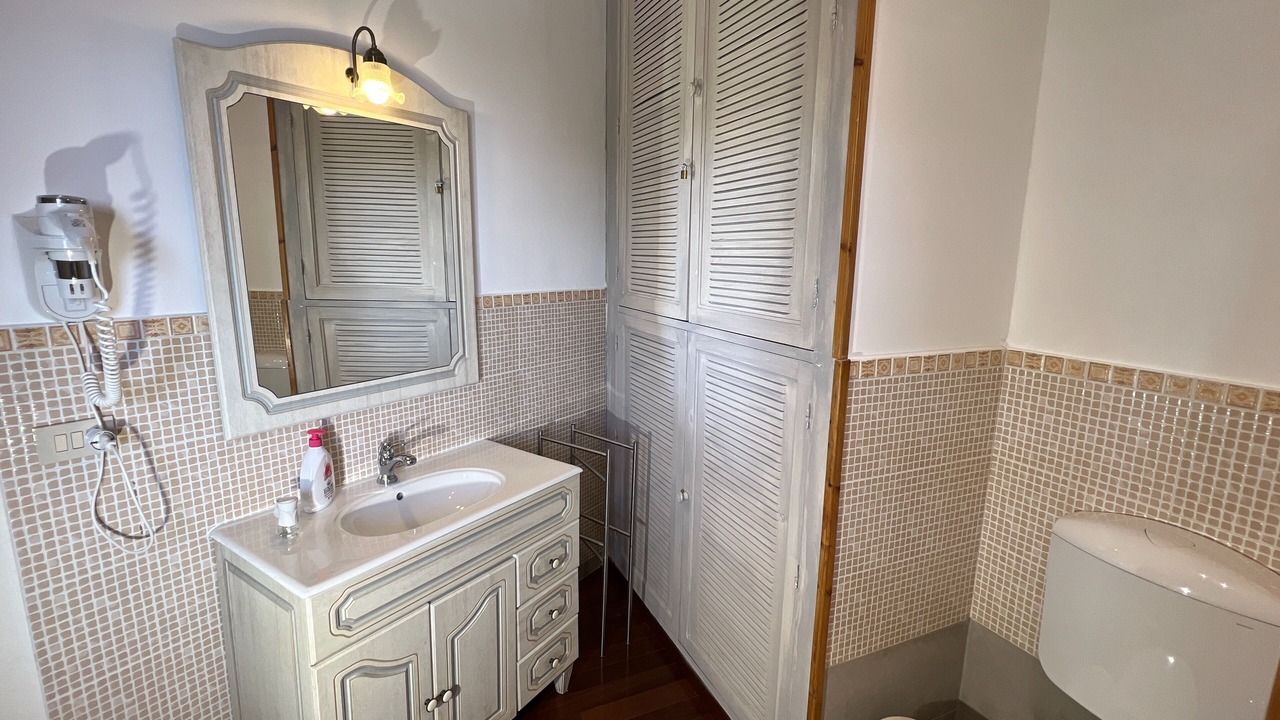 Photo of Bathroom in Carini