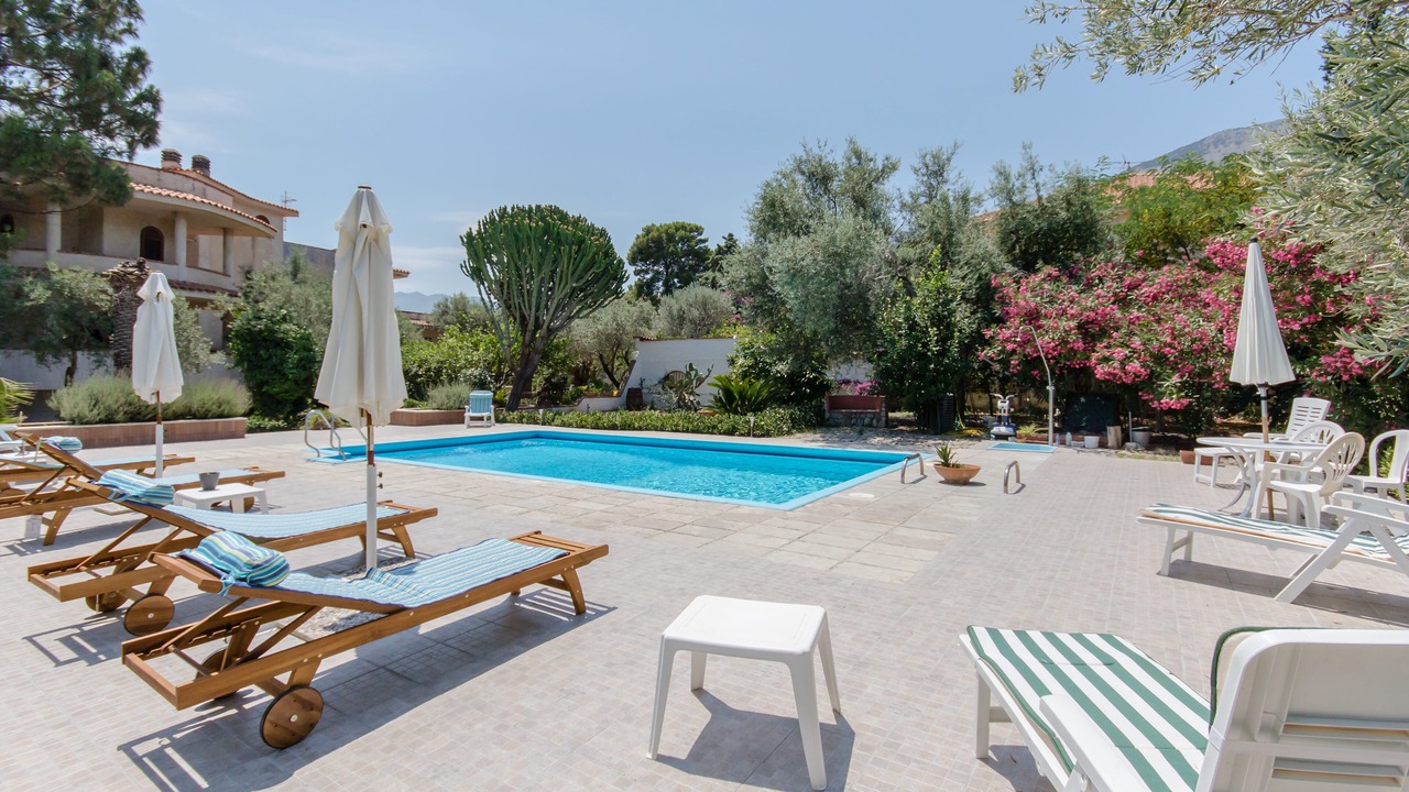 Photo of Outdoor in Carini